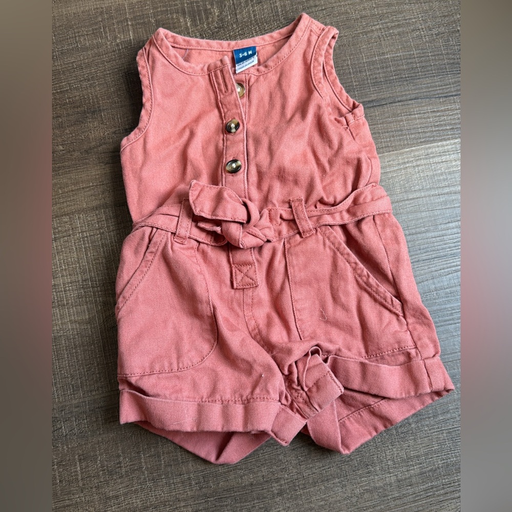 Old Navy Kids Bodysuit in Dusty Rose